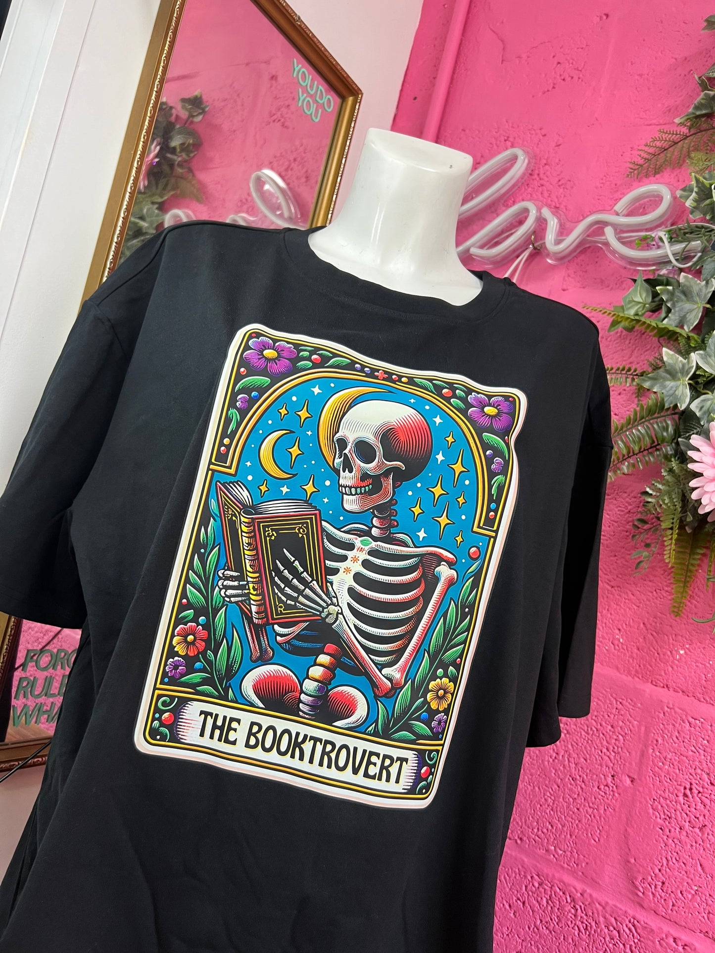 The Booktrovert Tarot Oversized T-shirt